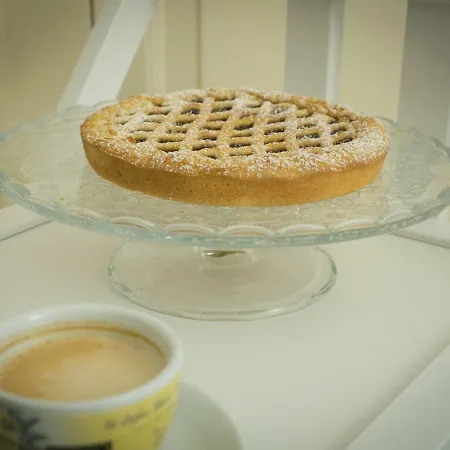 Ajde & Breakfast Трани